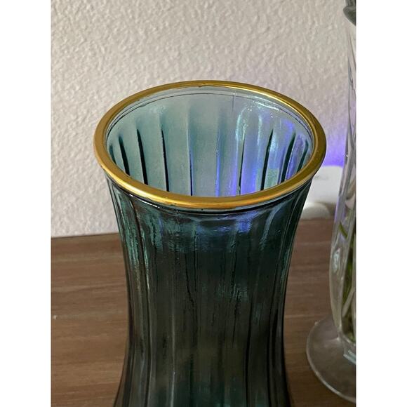 Creative Green Vase For Flower, Decoration For Table - Picture 4 of 6